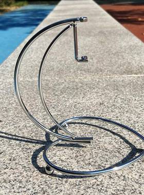 H313三人小铁人摆件新款平衡摆飞天动平衡仪铁艺工艺品桌面摆件