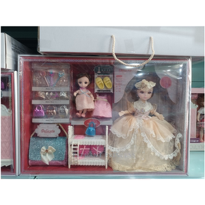 超晟公主娃娃儿童女孩套装玩具仿真过家家自行车爱多美琪旅行箱换