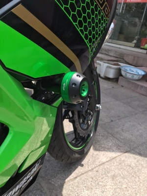 适用川崎 忍者400 NINJA400 Z400 改装车身防摔球 防摔胶 保险杠 - 图1