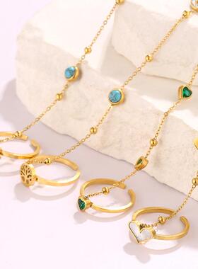 跨境新品小众设计彩色爱心手背链女生戒指手链一体不锈钢镀金手链