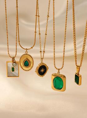 法式复古祖母绿不锈钢项链欧美流行几何贝母镶嵌钛钢吊坠项链女士