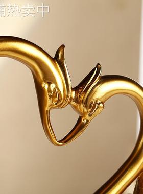 复古爱情天鹅幸福感好物家居客厅玄关书柜电视柜软装房间装饰摆件