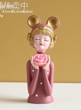 女孩钥匙收纳托盘摆件桌面轻奢客厅电视柜树脂装饰品礼物轻奢摆件