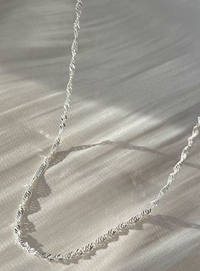 s925锁骨链潮流个性波光粼粼项链女气质百搭银色锁骨链饰品女