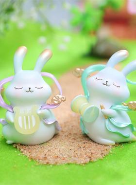 生肖兔年新款飞天兔囡卡通潮玩周边树脂盲盒桌面车载摆件工厂直销