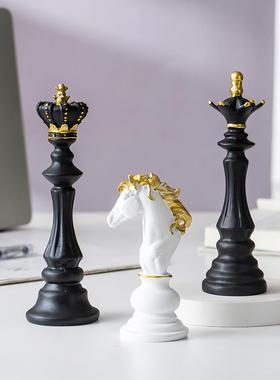 跨境小号国际象棋摆件创意棋具国王战马王后摆设装饰品树脂工艺品