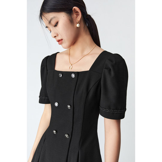 【清仓】#太平鸟 春季法式方领连衣裙女士高腰显瘦双排扣