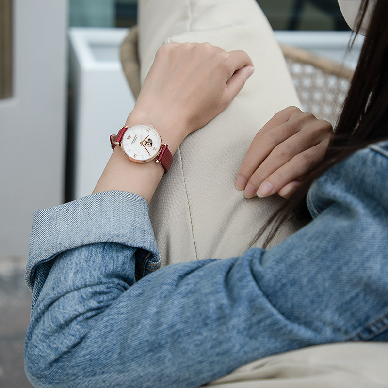 阿玛尼女士镂空满天星机械女表 臻时世界海外欧美腕表