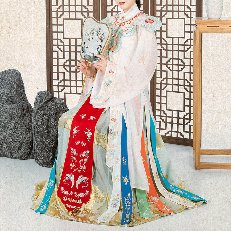 【袅晴丝】花朝记刺绣明制竖领汉服 花朝记汉服