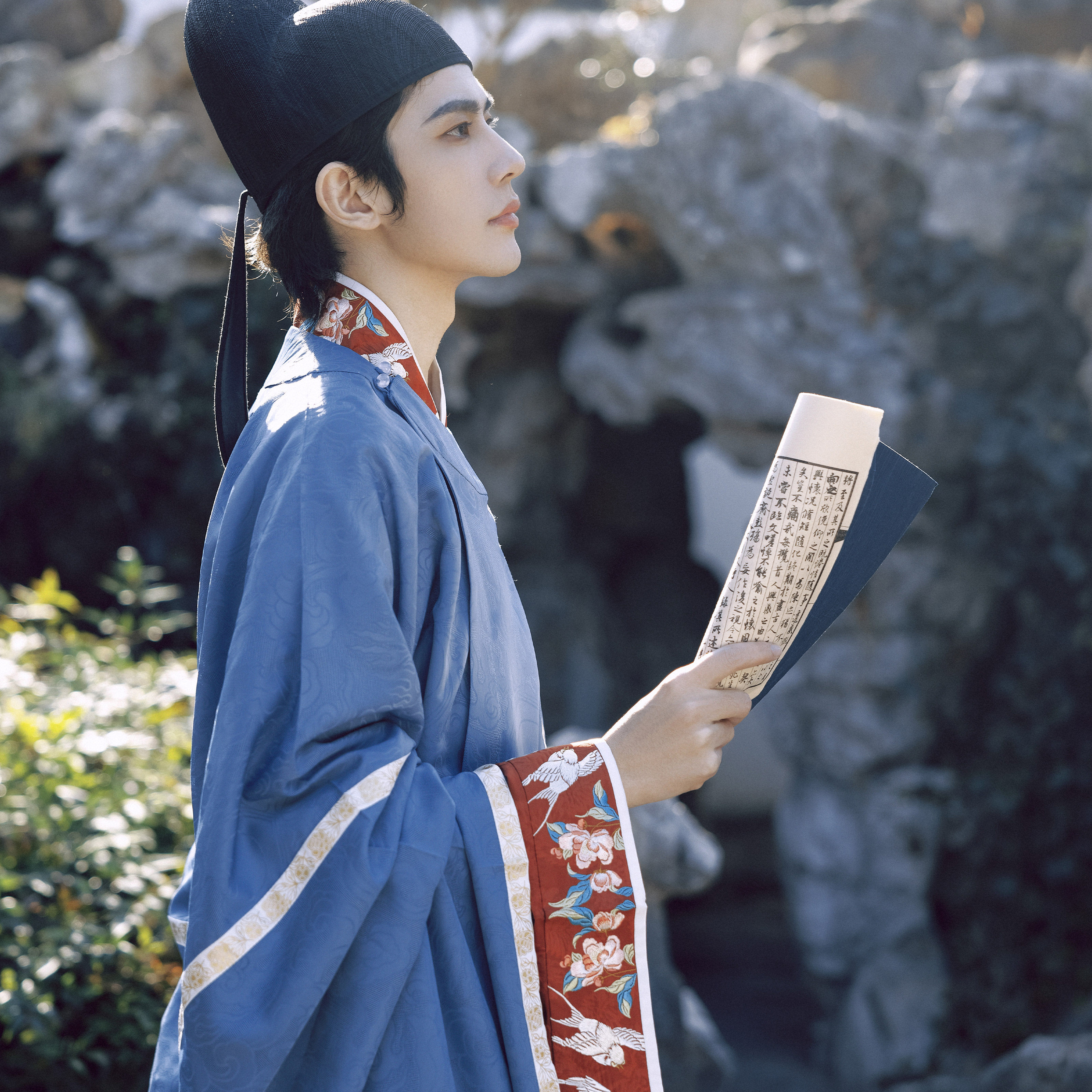 花朝记｜锦堂燕｜宋制汉服男装圆领袍交领长衫印金定织绣花仿花罗,淘宝优惠券,粉丝福利购,淘宝优惠卷