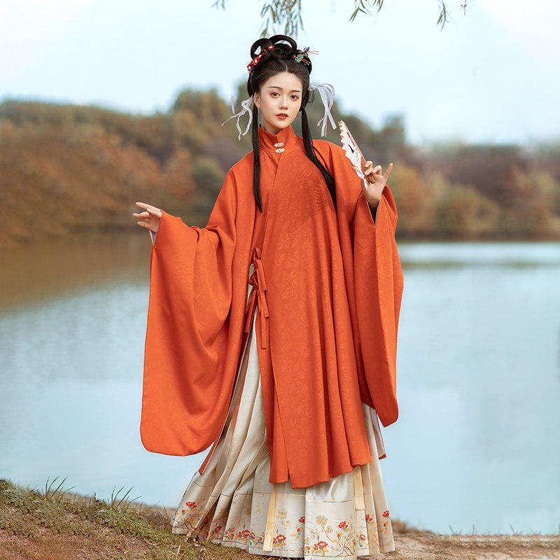 【喜上眉梢】花朝记立领梅花刺绣汉服 花朝记汉服