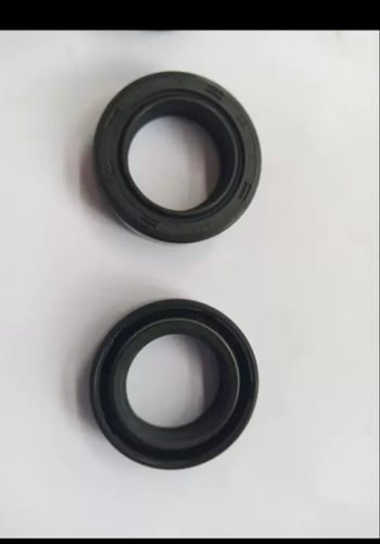 黑猫原厂原机柱塞杆往复油封18*28*7 0717C/0917C/1217/1815A机器 - 图0