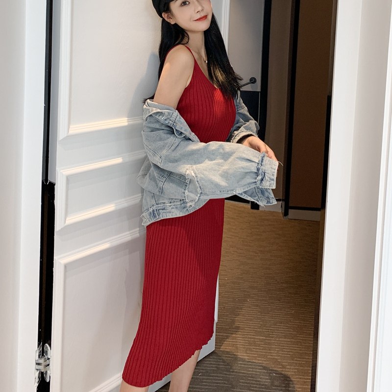 春秋修身针织吊带小黑裙性感连衣裙 君煊连衣裙