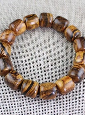 天然印尼花奇楠手串1.5沉