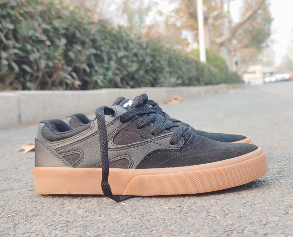 外贸鞋原单 库存尾货 滑板鞋 板鞋黑色翻毛皮＋帆布 训练37+39,淘宝优惠券,粉丝福利购,淘宝优惠卷