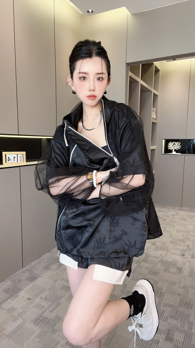 RR fashion外套女2024夏季新款国风提花拼接网纱连帽拉链上衣-图1