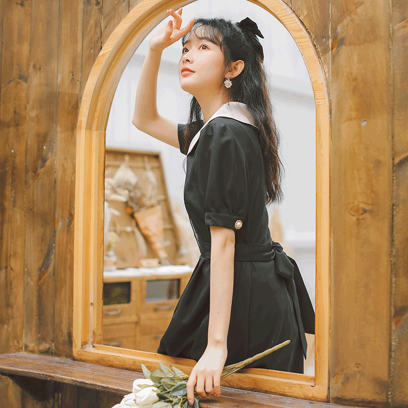 绿色温柔风娃娃领绑带a字裙 芊恬悦连衣裙