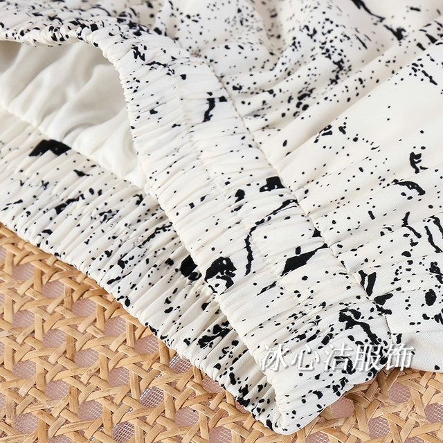 Ink print cake skirt