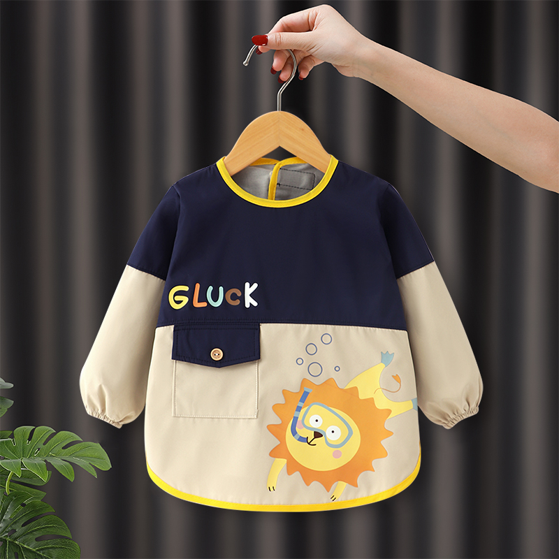 Children's waterproof and anti-dirty outer wear