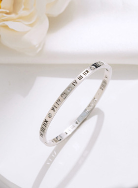 钛钢不掉色罗马数字镂空手镯女时尚气质真金电镀手环网红百搭手饰