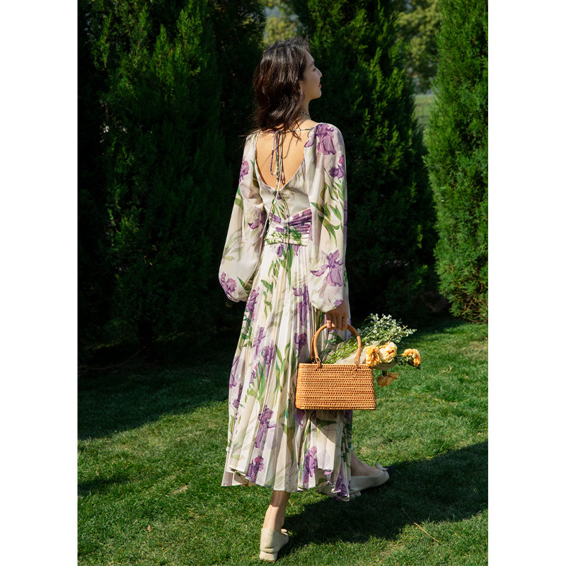竹依依法式方领长袖度假印花裙女春夏长款收腰温柔紫色露背连衣裙,淘宝优惠券,粉丝福利购,淘宝优惠卷