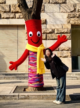 发财大树毛衣2026新年布置发财树景区装饰毛衣树户外编织发财树