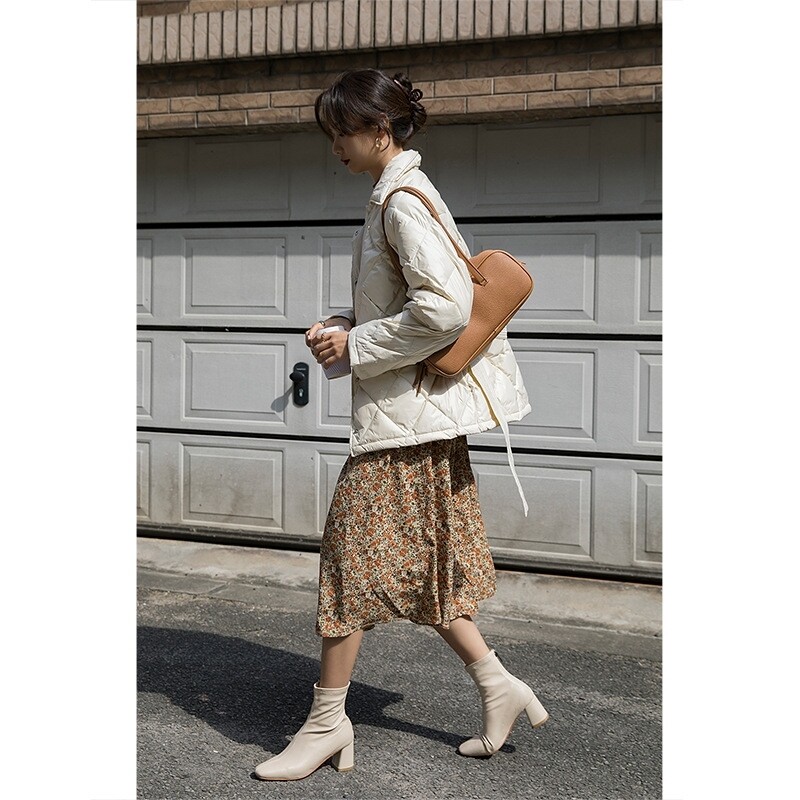 菱格2021年新款轻薄小个子羽绒服 淮慕霏羽绒服
