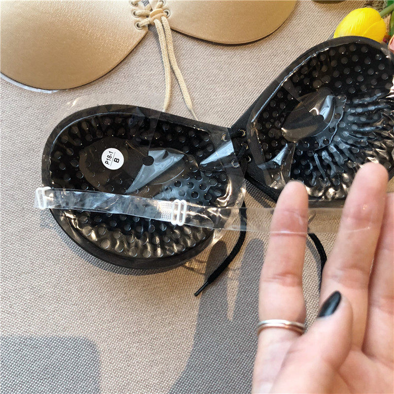 瘦胸贴薄款超薄减胸丰胸乳贴吊带裙 束士步乳贴