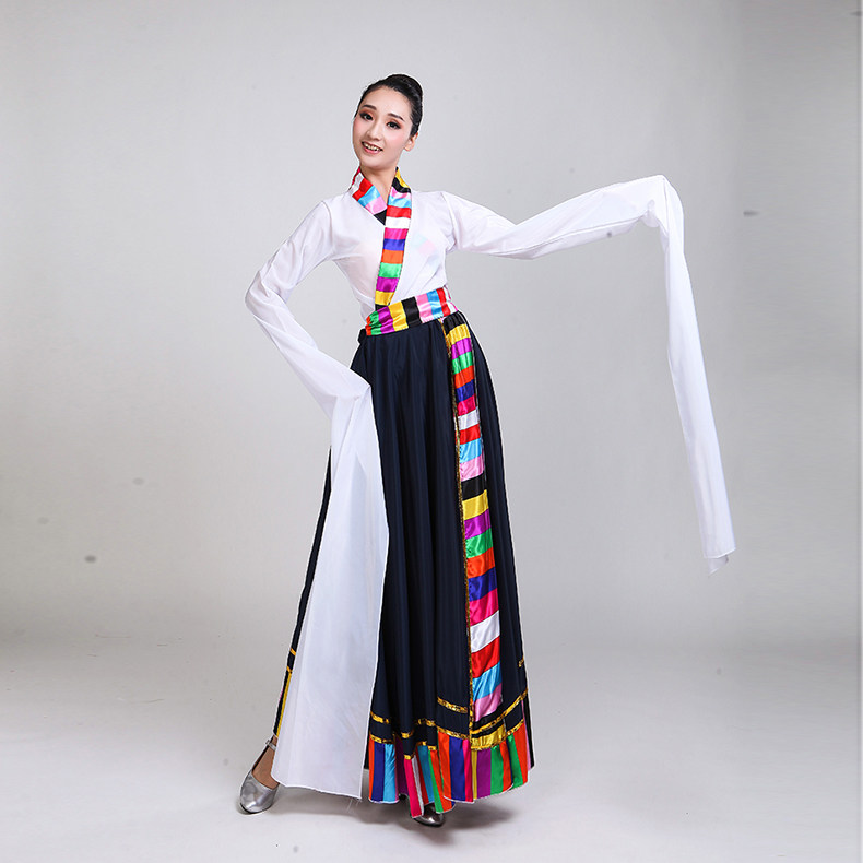  卓思蔻民族服装/舞台装