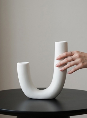 简约风U型陶瓷花瓶摆件高级感