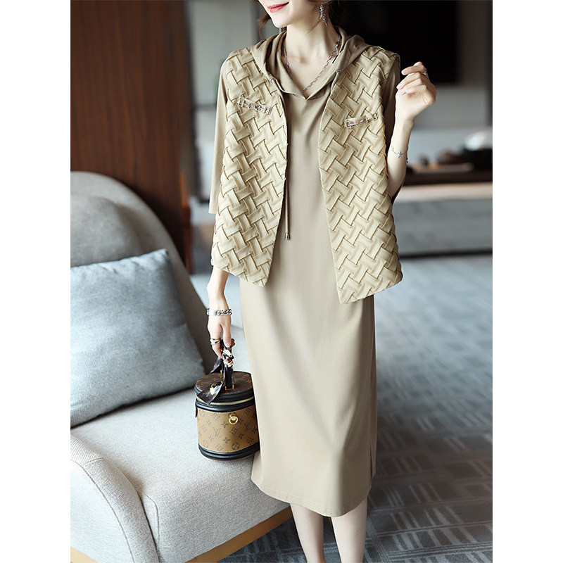 素木高级感连帽轻奢两件套连衣裙 素木连衣裙