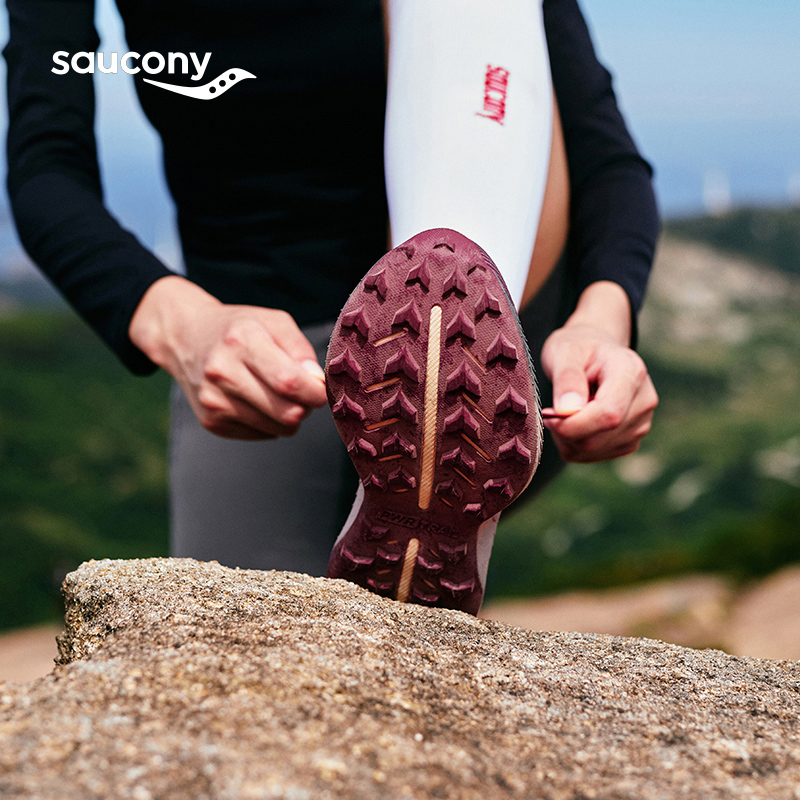 Saucony索康尼ENDORPHIN EDGE啡驰越野户外女子抓地缓冲登山跑鞋