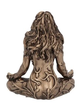 MotherEaSuinGFyDecvBu