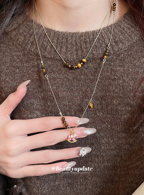 不锈钢虎眼石小马项链本命年复古气质小众毛衣链轻奢感项饰女