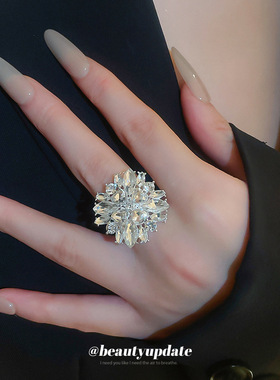 跨境超闪镶钻花朵戒指女小众百搭时尚指环气质轻奢高级感手饰