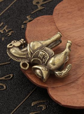 仿古玩小铜器生肖马挂件黄铜马上发财钥匙扣元宝小骏马家居小