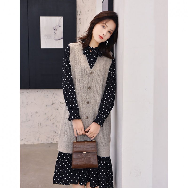 哺乳装外出新款春秋冬针织连衣裙 宫适哺乳衣/月子服