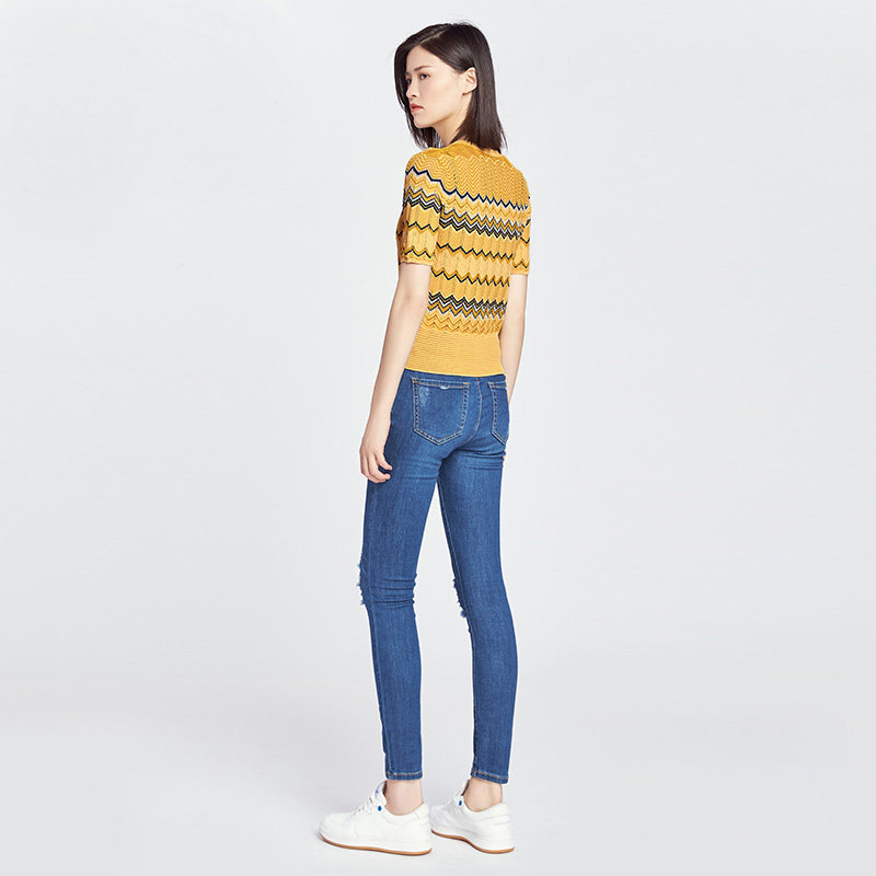 阿玛施旗舰店官网2020夏季针织衫 简妍芙毛针织衫