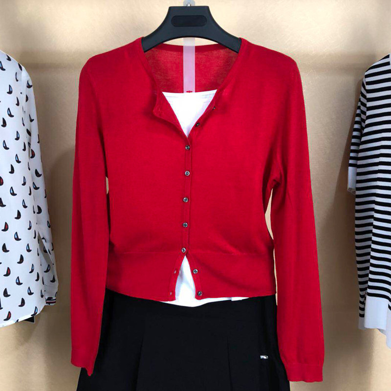 阿玛施女装旗舰店官网2020早秋开衫 简妍芙毛针织衫