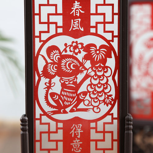 剪纸艺术作品小屏风装饰画摆件摆台中国特色礼品送老外出国小礼物 - 图0