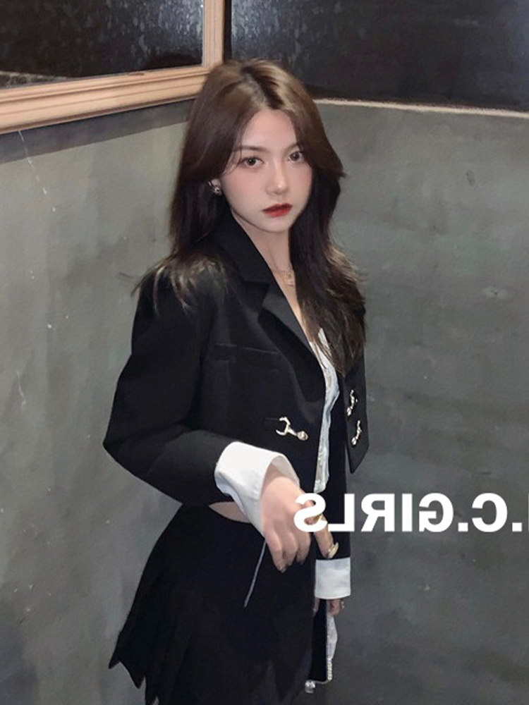 炸街西装外套女短款小个子2025年春秋时尚修身百搭超短小西服外搭,淘宝优惠券,粉丝福利购,淘宝优惠卷