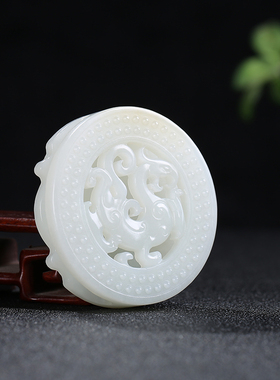 和田玉糖白玉仿古龙皮带扣玉石