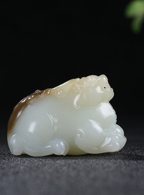 和田玉糖青白玉貔貅手把件玉石