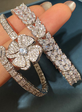 活口弹簧四叶花朵手镯镶满钻麦穗手链网红手饰优雅奢华网红手环