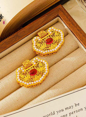 沙金不掉色个性镶钻红宝石如意锁珍珠吊坠挂饰轻奢百搭复古吊坠