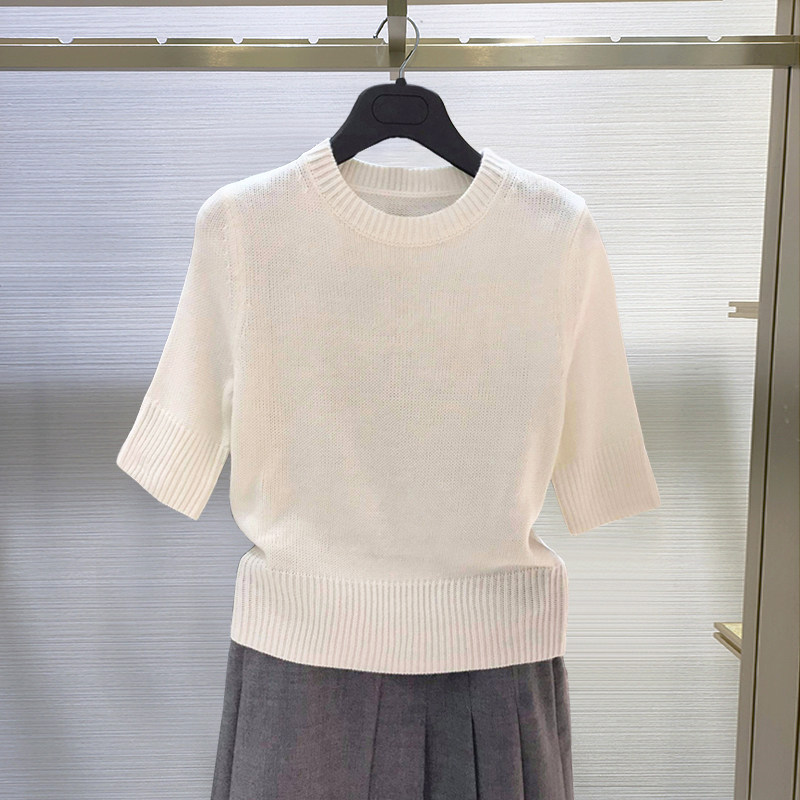  欧阿玛施旗女装毛针织衫