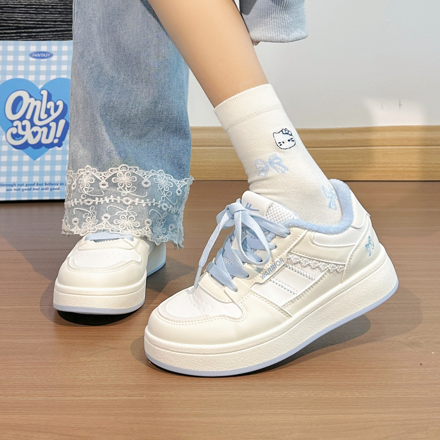 回力蕾丝加绒小白鞋女2026秋冬爆款厚底二棉鞋韩版防滑休闲板鞋子,淘宝优惠券,粉丝福利购,淘宝优惠卷