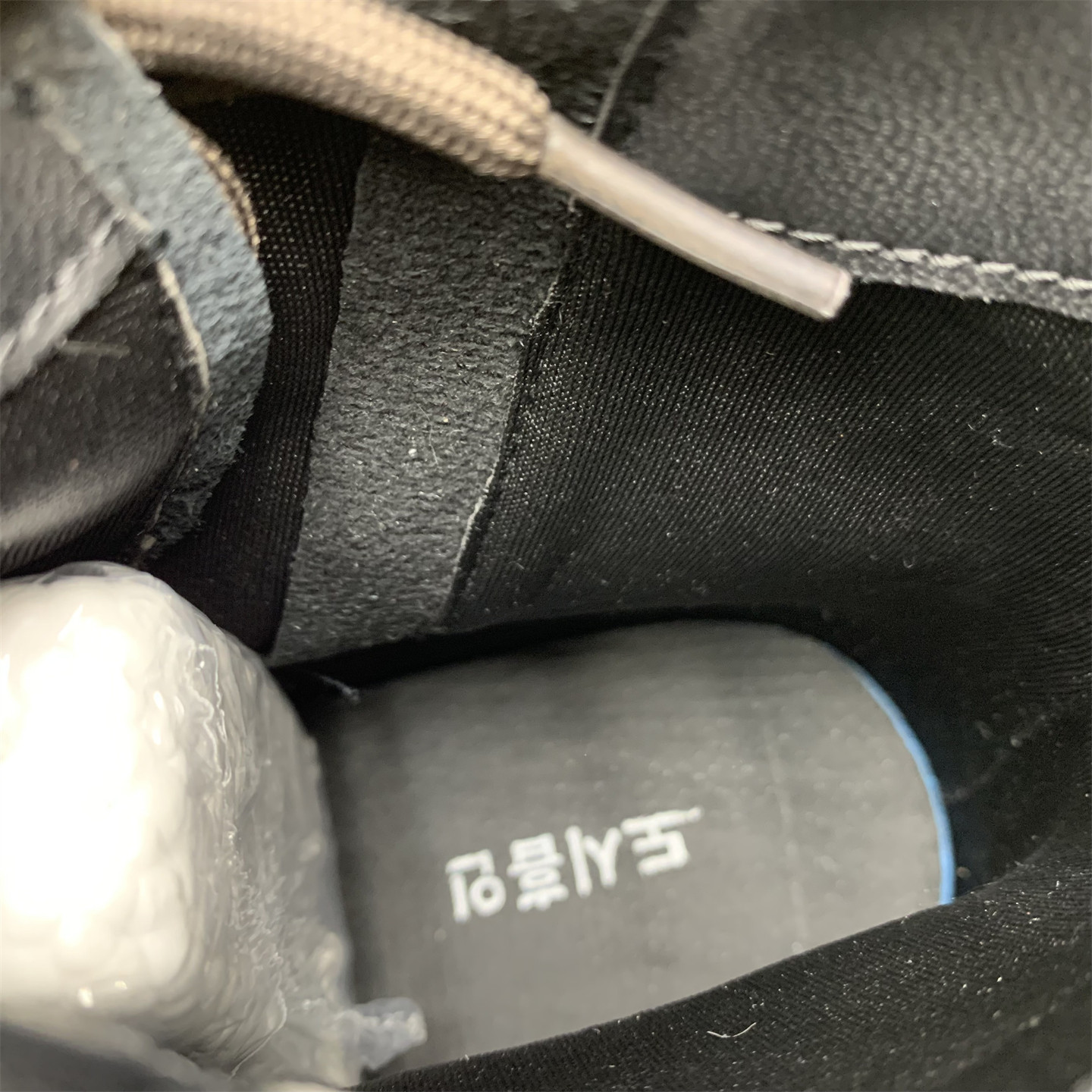 撤柜处理39码真皮厚底马丁靴女2025冬季新款英伦风显脚小机车短靴,淘宝优惠券,粉丝福利购,淘宝优惠卷