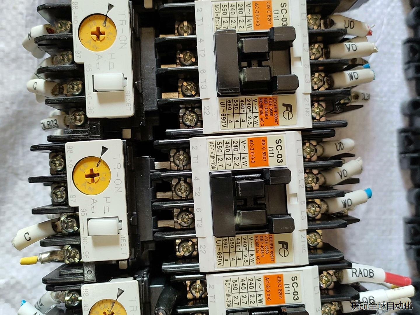 日本富士交流接触器SC-03(56只)+热保护TR-ON（1元器件 - 图1