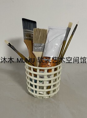 现代简约样板间女孩房书桌创意艺术绘画主题软装饰品组合摆件